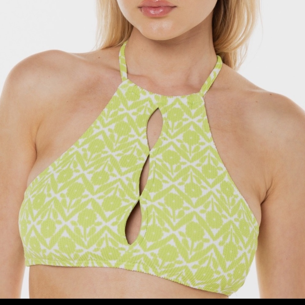 NWT Billabong Sol Searcher High Neck Halter Style Bikini Top